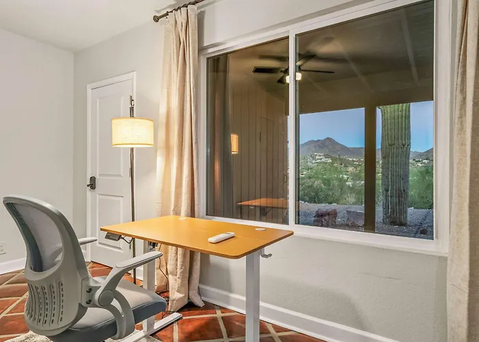 360 Mtn Views Bird Watching Fireplace Patio Holiday home Tucson