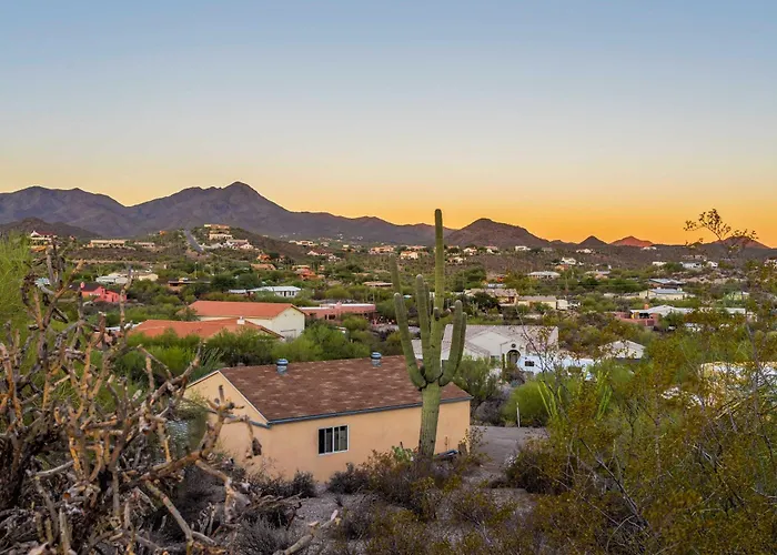 360 Mtn Views Bird Watching Fireplace Patio Holiday home Tucson